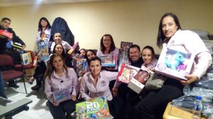 Entrega de juguetes por el día del niño 2017